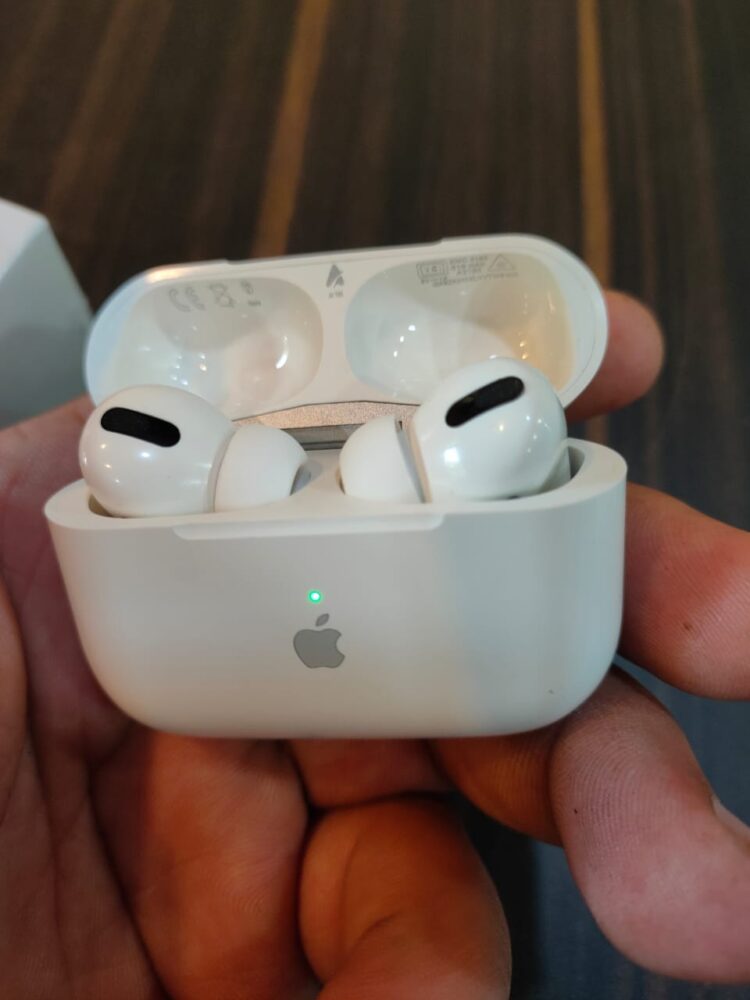 Airpods pro in store best sale near me