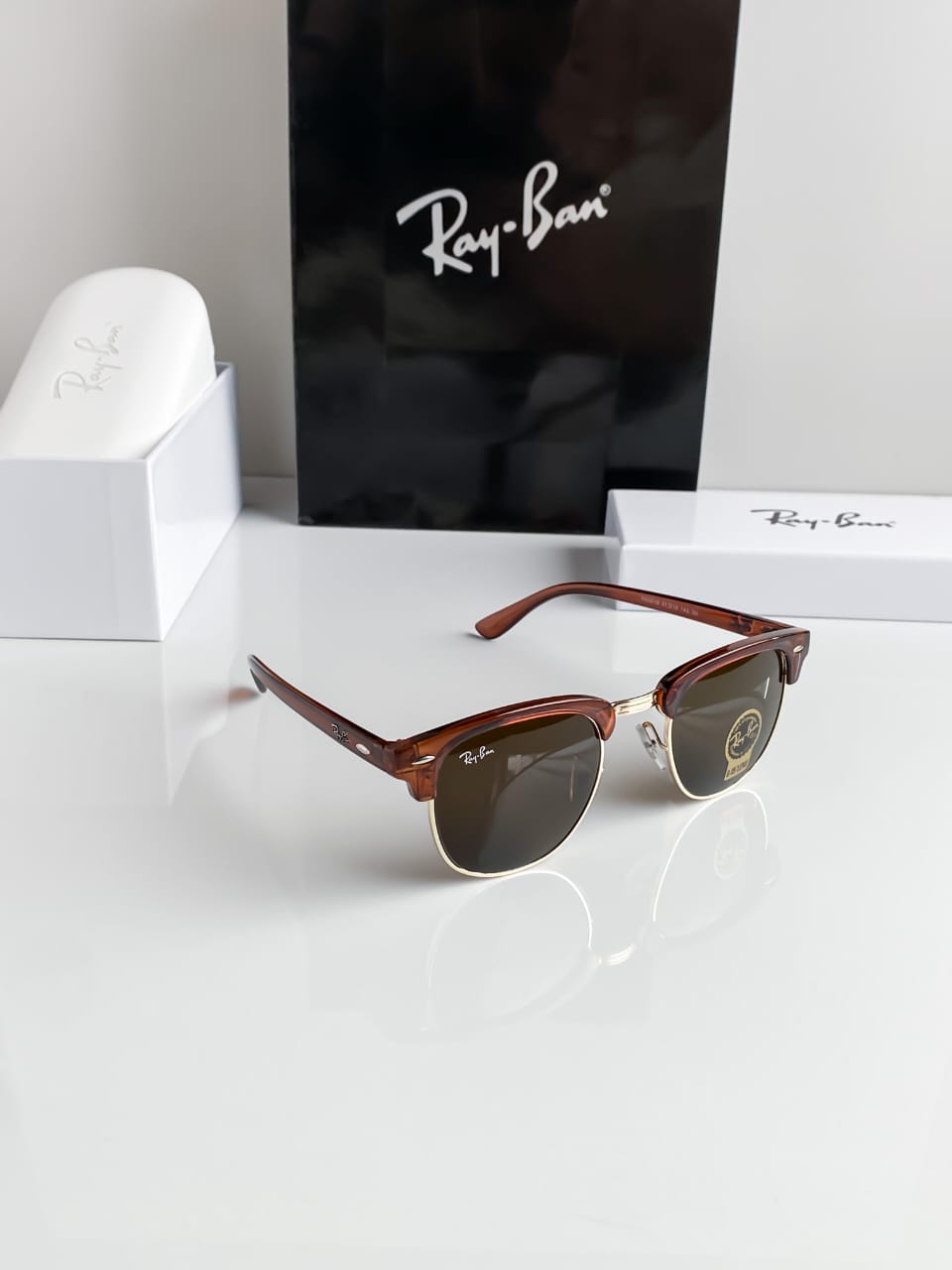 Ray Ban First Copy Sunglass MRk Store